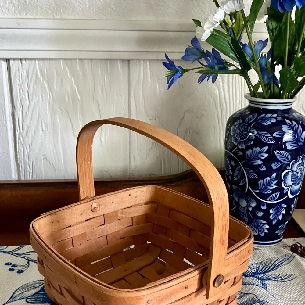 Vintage Longaberger 7 in. Woven Basket